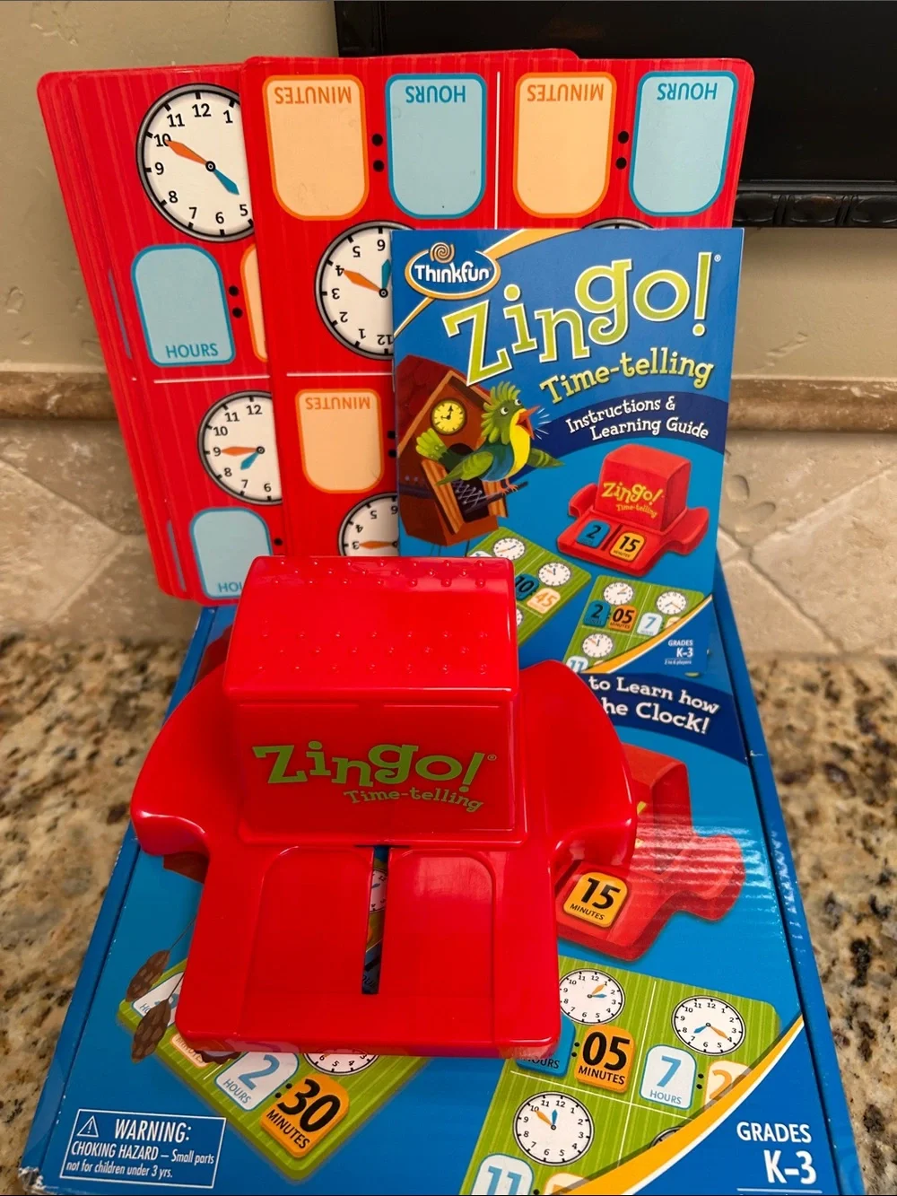 ThinkFun Zingo! Time-telling Game - Red